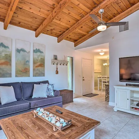 Jensen Beach Home With Pool Access Less Than 1 Mi To Beach! Exterior photo